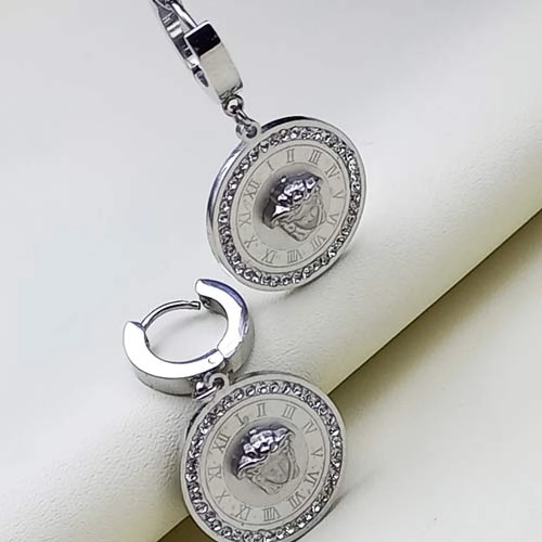 قیمت گوشواره آویزدار ورساچه