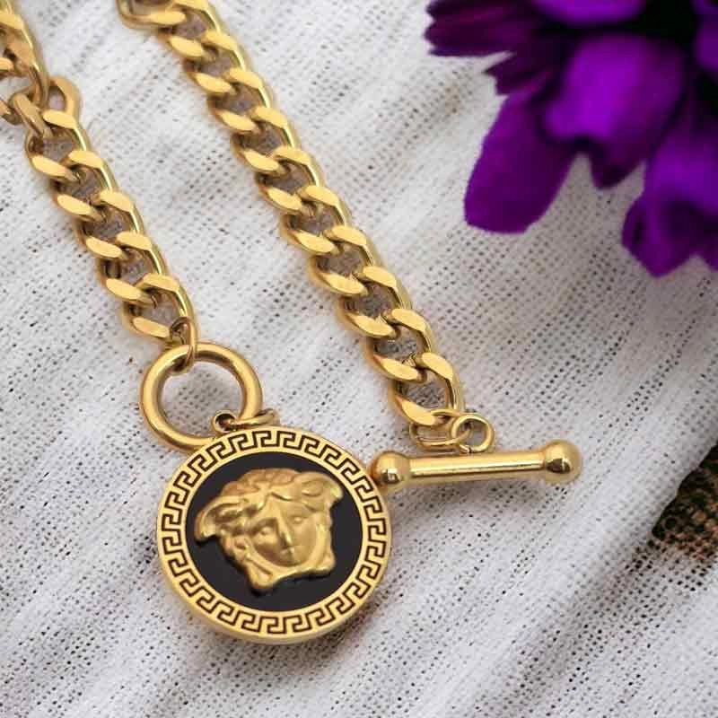 خرید دستبند استیل زنانه دخترانه ورساچه طلایی versace